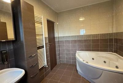 Apartament cu 2 camere decomandat în Central - 1