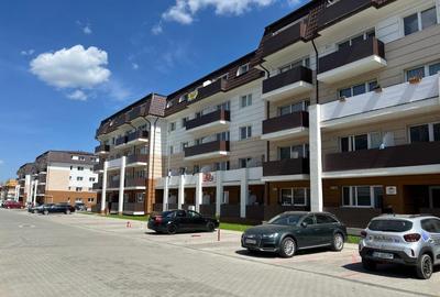 Apartament cu 2 camere semidecomandat în Sânpetru