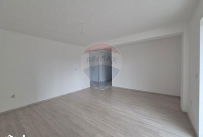 Apartament cu 3 camere decomandat în Kogălniceanu - 7