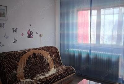 Apartament cu 2 camere semidecomandat în Central - 1