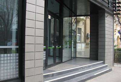 Birou, de 150 mp, în Titulescu - 8