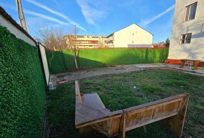 Vila P+1+M 6 camere 3 bai Sos Oltenitei - Restaurant Yvi's - 2