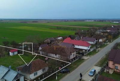 Casă cu 2 camere cu Teren 5800 Mp în Dumbrava - 2