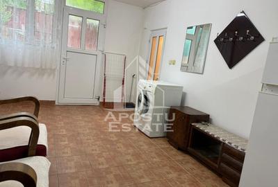 Apartament cu 2 camere semidecomandat, mobilat în Freidorf - 4
