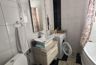 Apartament cu 3 camere nedecomandat în Turnișor - 3