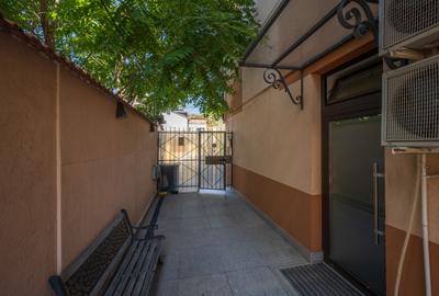 Spatiu birouri -  acces separat - loc de parcare - Spatiu de depozitare - 9