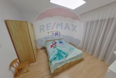 Casă individuală cu 6 camere cu Teren 1359 Mp în Est - 14