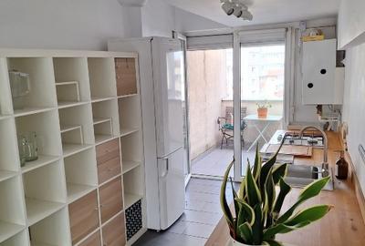 Apartament cu 5 camere decomandat în 1 Mai - 1