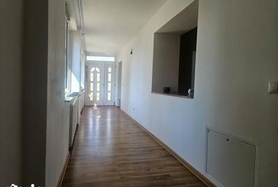 Casă cu 3 camere cu Teren 916 Mp în Sălard - 6