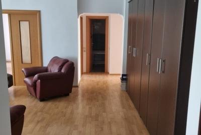 Apartament 3 camere - Decebal - 6