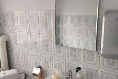 Casă cu 4 camere cu Teren 50 Mp în Central - 11
