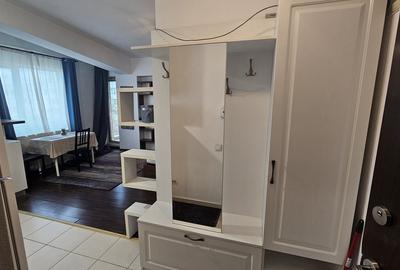 Garsonieră decomandată în Titan - 11