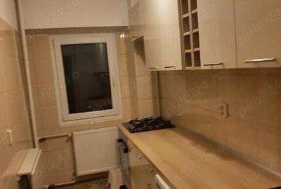 Aparatorii patriei etaj 6 tomesti - 4