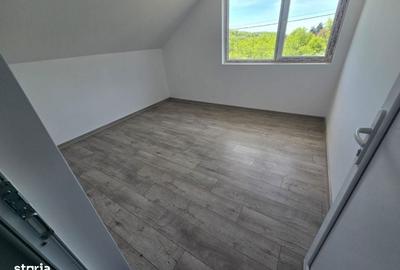 Casă cu 4 camere în Central - 5