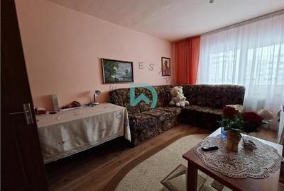 Apartament cu 3 camere decomandat în Dârste - 11