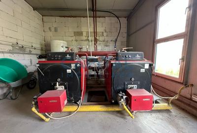 Spatiu locativ sau hala cu suprafata de 1884 mp pe teren de 3883 mp - 7