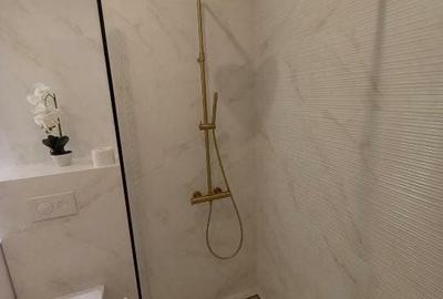 Bloc Nou , City Mall - 16