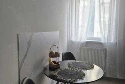 Garsonieră decomandată în Central - 6