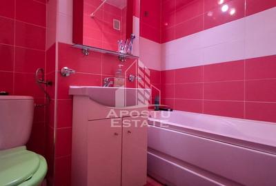 Apartament semidecomandat 3 camere, Miorita - 13