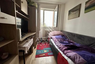 Garsoniera mobilata la etajul 3 in zona Dambovita - 2