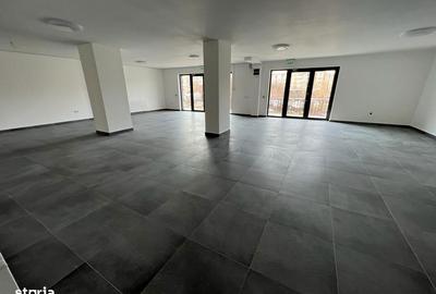 Spațiu comercial, de 170 mp, în Republicii - 5