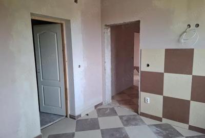 Casă cu 4 camere cu Teren 533 Mp în Nădlac - 3