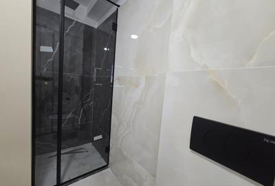 Apartament cu 3 camere decomandat în Mamaia-Sat - 12