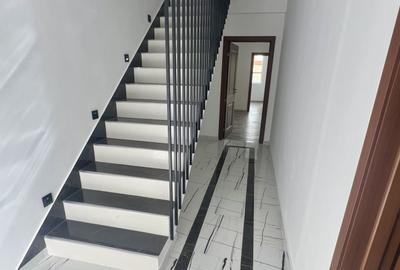 Duplex cu 4 camere cu Canalizare în Freidorf - 11