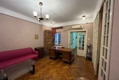 Casă cu 12 camere cu Canalizare în Unirii - 15