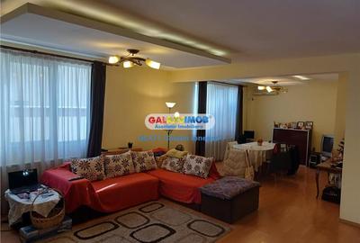 Casă cu 5 camere cu Garaj în Prelungirea Ghencea - 4