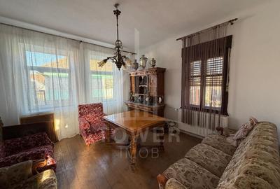 Casă individuală cu 4 camere cu Canalizare în Central - 12