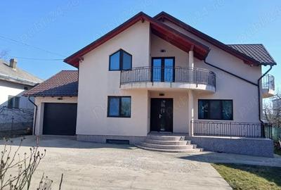 Casă cu 3 camere cu Teren 1000 Mp în Central - 9