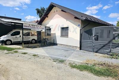 Casa / Vila cu 3 camere de vanzare in zona Sud-Est - 1