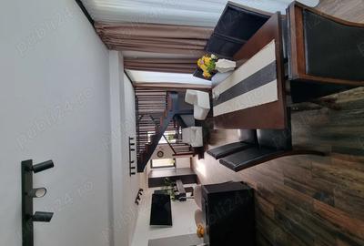 Casă cu Teren 357 Mp în Central - 2