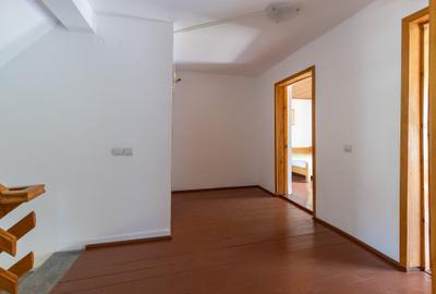 Vila in Bușteni cu vedere spre vf. Caraiman - 18