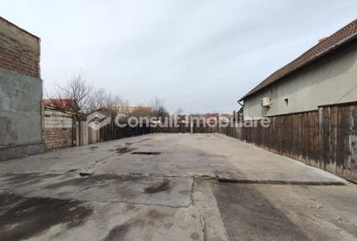 Casa cu 4 camere | 80 mp | Zona strazii Bucuresti - 12