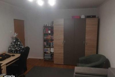 Apartament cu 3 camere decomandat în Central - 3