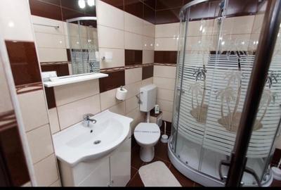 Ultracentral Pensiune Costinesti 19 Camere - 18