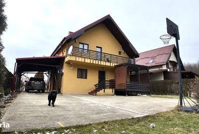 Casă cu 4 camere în Hârsa - 12