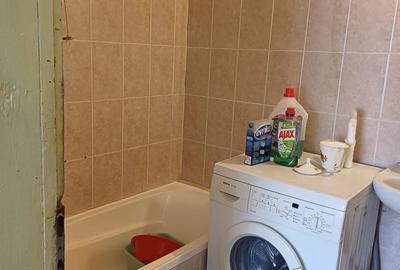 Casă cu 3 camere cu Teren 60 Mp în Central - 2