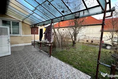 Casă cu 4 camere cu Teren 2500 Mp în Central - 4