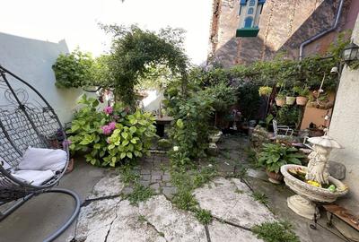 Casă cu 4 camere în Central - 8