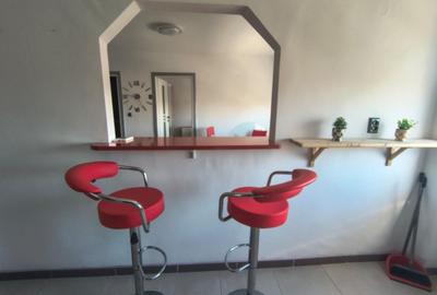 Apartament cu 2 camere semidecomandat, mobilat în P-ța Ovidiu - 12