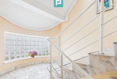 Casă cu 8 camere cu Teren 1200 Mp în Sânmartin - 26