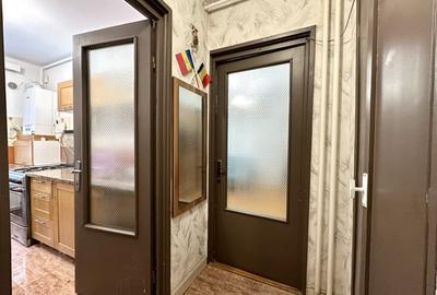 Apartament 3 camere, etaj intermediar - zona Take Ionescu - 8