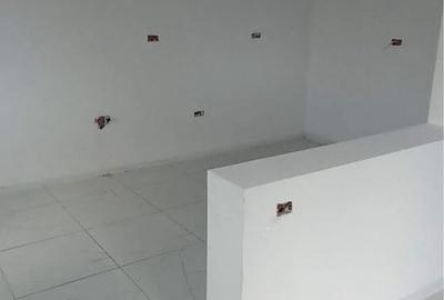 Casă cu 3 camere în Exterior Vest - 2