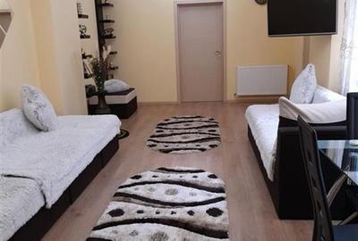 Duplex cu 3 camere cu Canalizare în P-ța Alba Iulia - 4