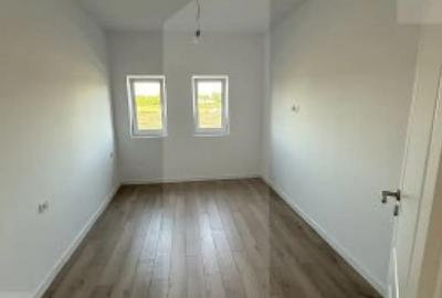 Casă cu 4 camere cu Teren 510 Mp în Central - 11