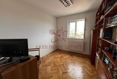 Apartament 4 camere, cu centrala proprie si boxă - zona Take Ionescu - 2
