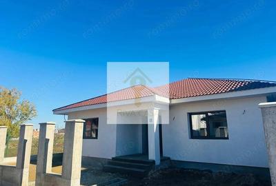 Casă cu 4 camere cu Teren 458 Mp în Sud - 13